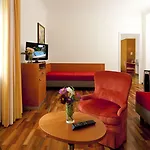 La Perla 3* Ασκόνα