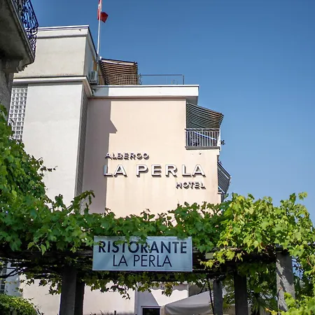 La Perla Hotel
