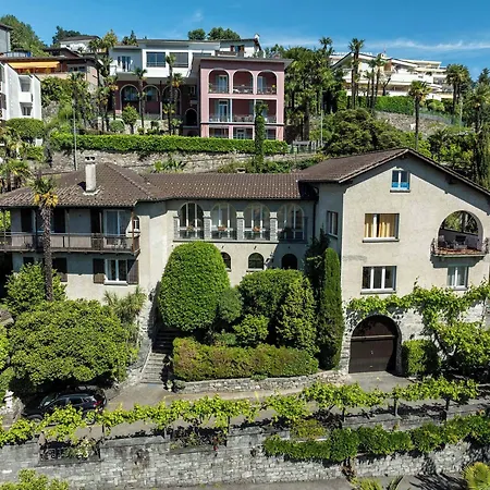 La Perla Hotel 3*