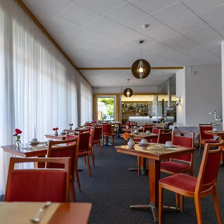La Perla Otel